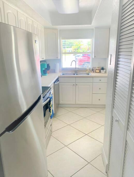 Bright And Beachy 2Bed 1Bath Home - Unit 210 Cocoa Beach Eksteriør billede